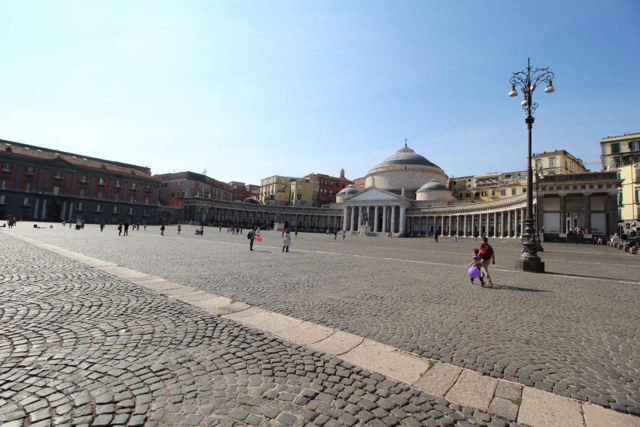 Piazza Carita Hotel Naples Exterior photo
